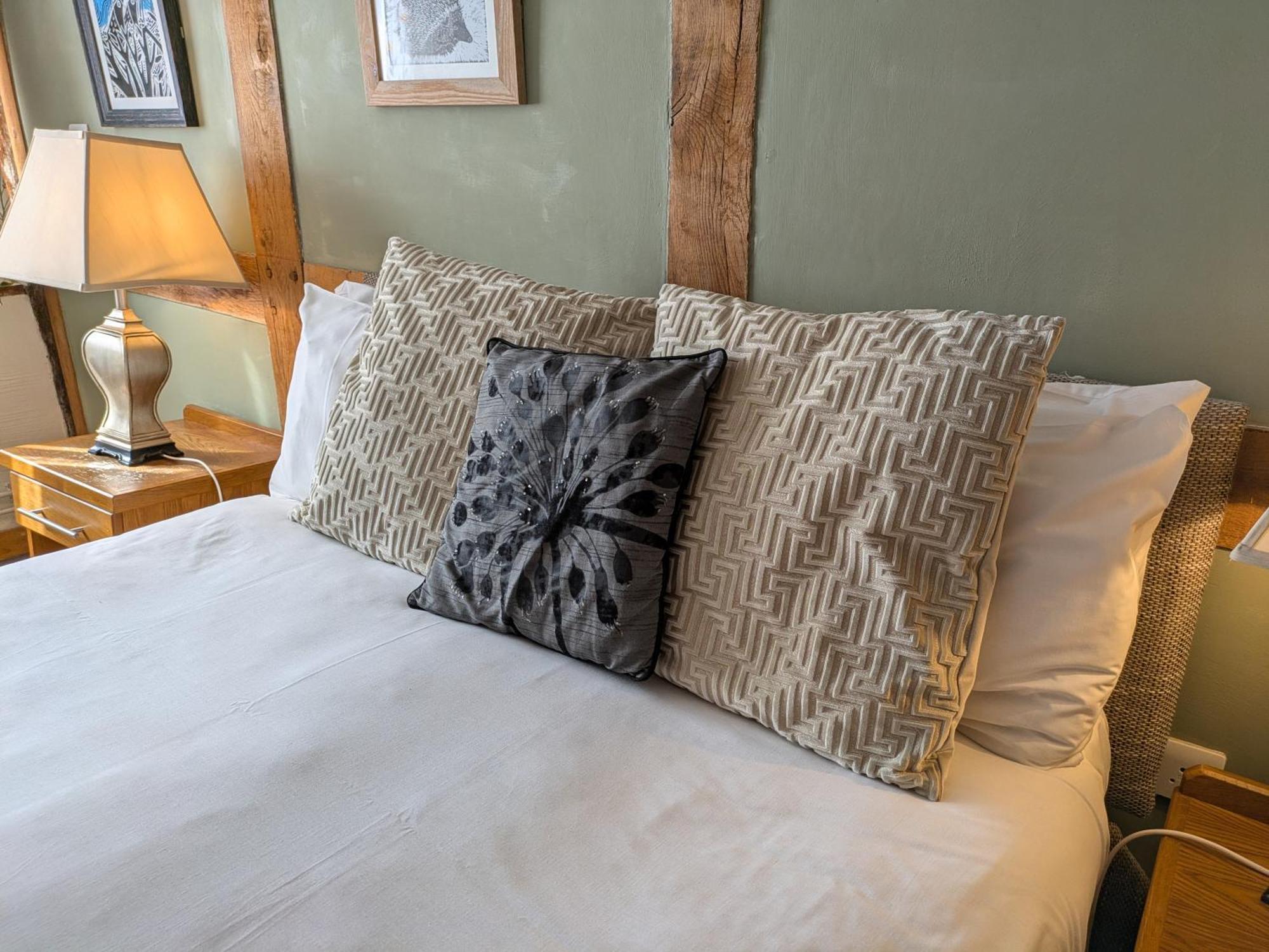 Seven Stars Hotell Ledbury Exteriör bild
