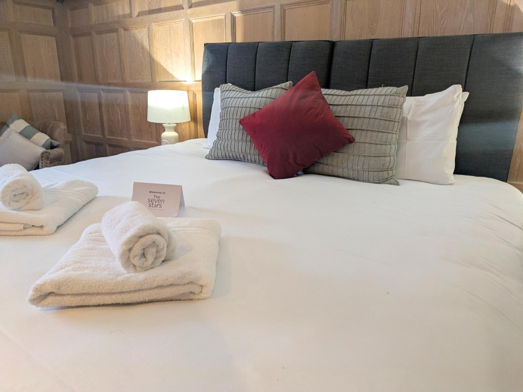 Seven Stars Hotell Ledbury Exteriör bild